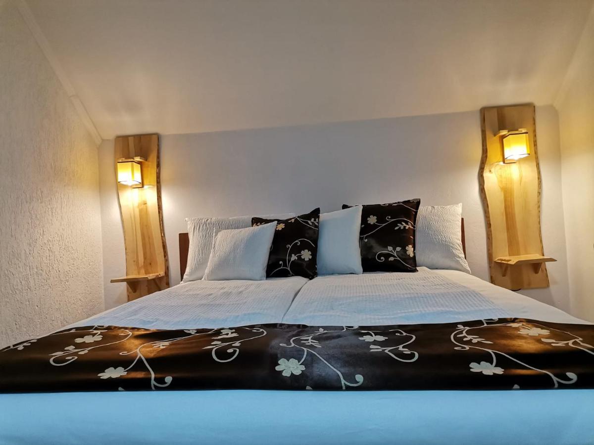Dio Vendeghaz Hotel Praid Exterior photo